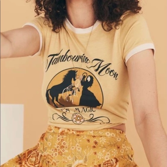 Spell & the Gypsy Tambourine Moon Tee L - Picture 5 of 11